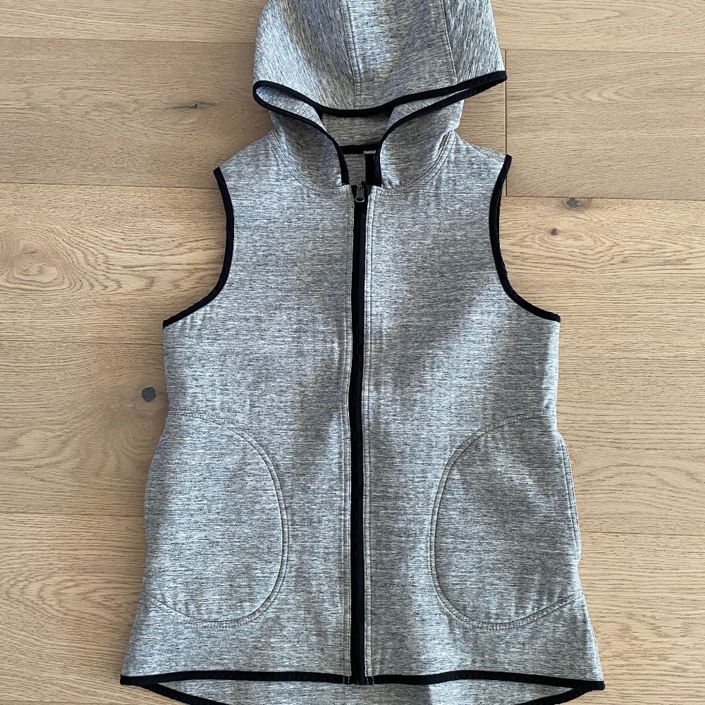 Lululemon Reversible Insculpt Vest - Grey - Size 8